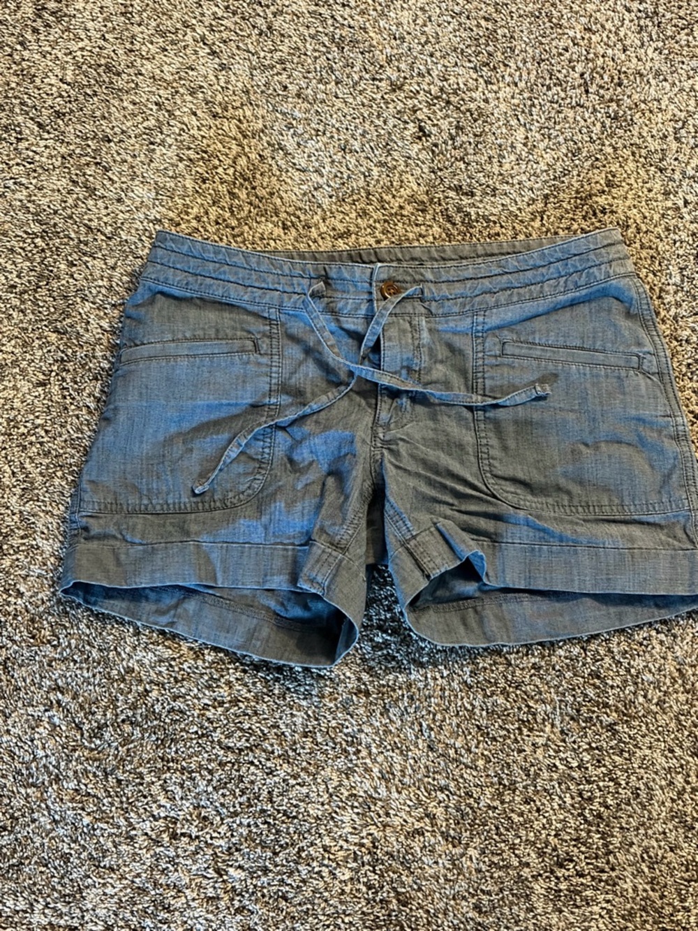 The North Face Women's Denim-Look Drawstring Shorts - Blue size 2